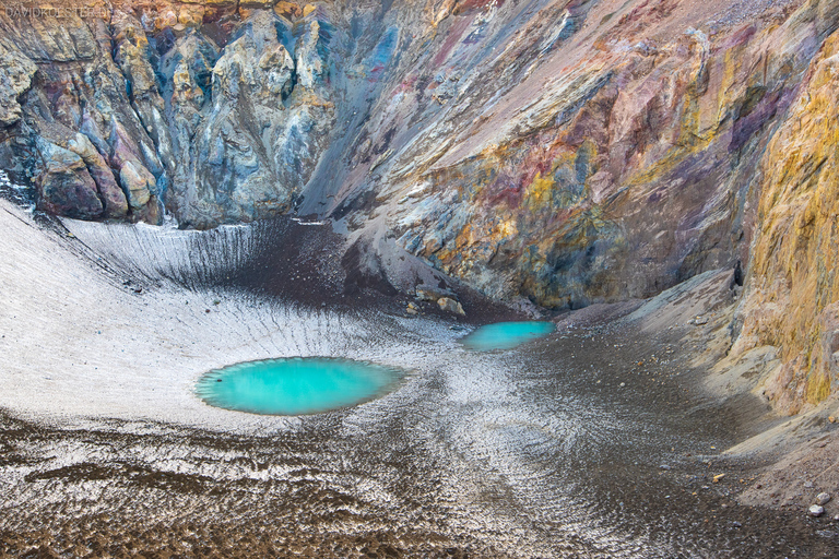 KAMCHATKA - COLORED CRATER LAKE